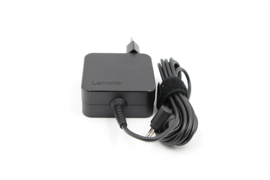 Lenovo 01FR151 AC ADAPTER ADLX65CLGB2A 20V3 2